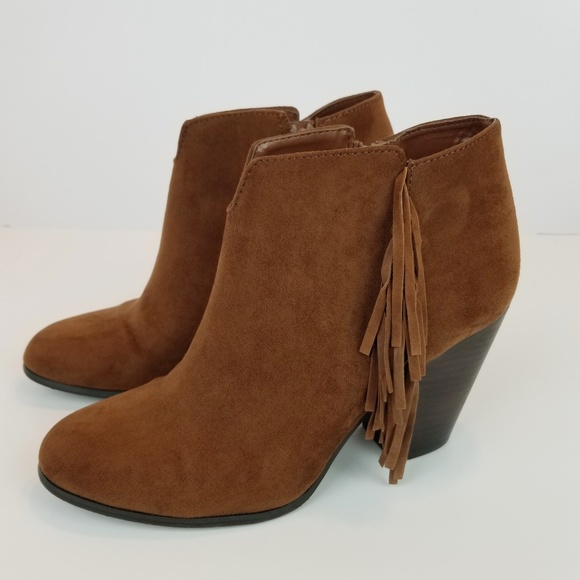 Carlos Santana Fringe Ankle Boot - Picture 2 of 8